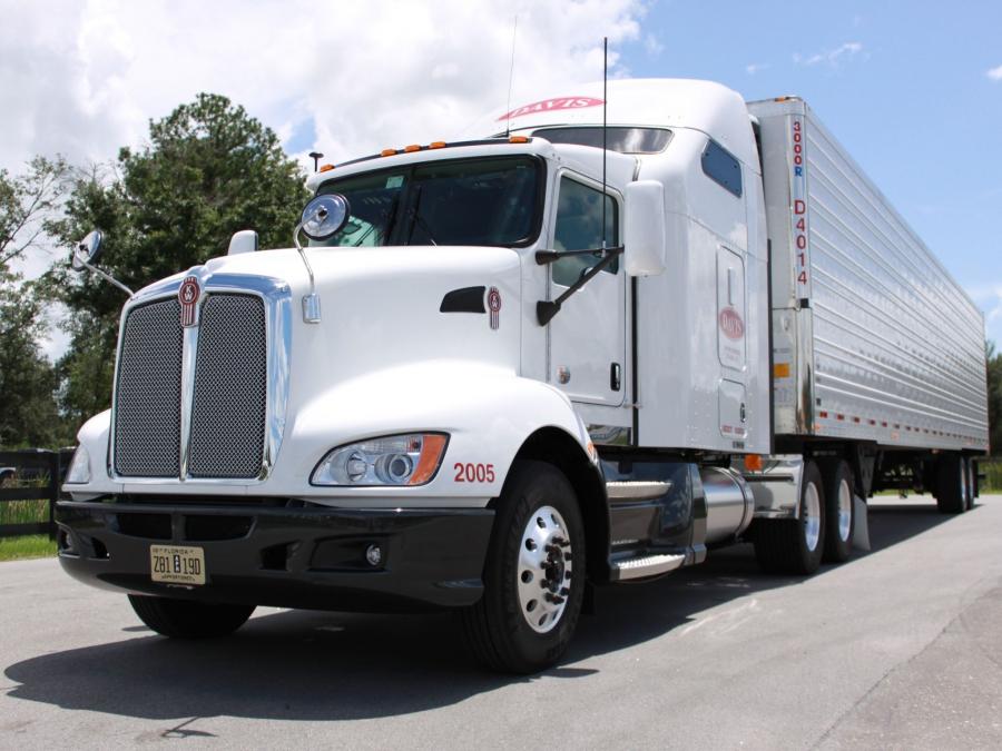 Kenworth T660 2008 года  (фото 1 из 17)